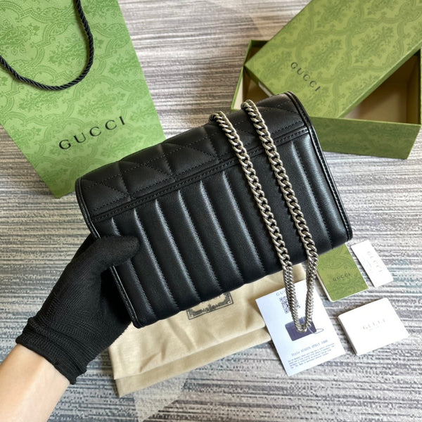 GG MARMONT MINI 20 SHOULDER BAG IN BLACK CALFSKIN