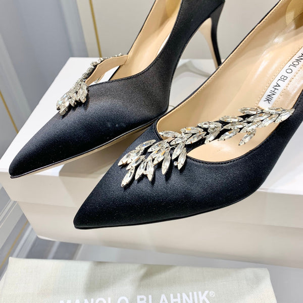 Manolo Women's Nadira Pumps 70 Black Satin