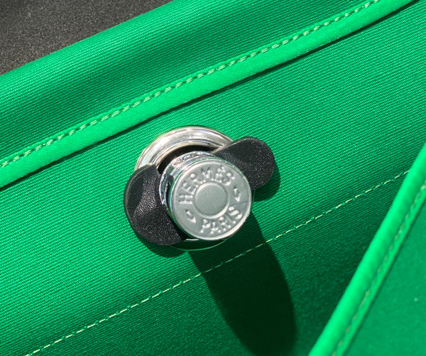 Herbag 31 Toile Green Canvas Black Cowhide Leather