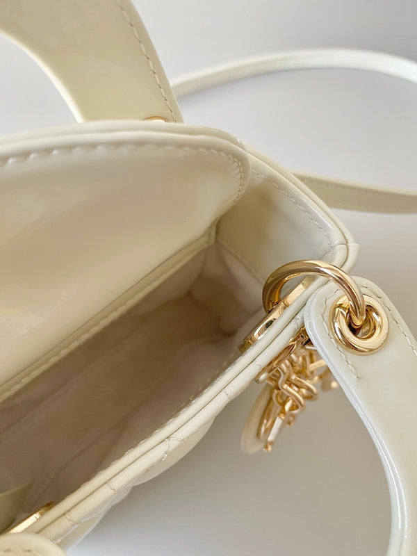 micro lady 12 white patent calfskin