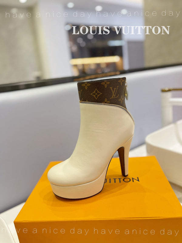 LV Afterglow Boot 10.5 Cream Cowhide Monogram Canvas