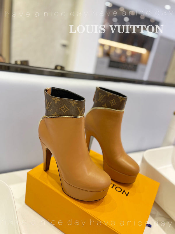 LV Afterglow Boot 10.5 Light Brown Cowhide Monogram Canvas