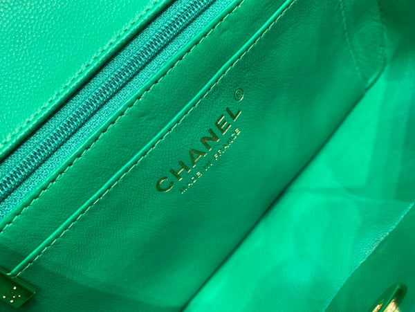 flap bag mini 20cm dark green caviar gold hardware
