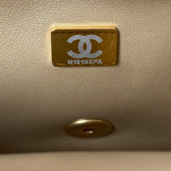 Flap Bag 19cm Gold Lambskin Gold Hardware