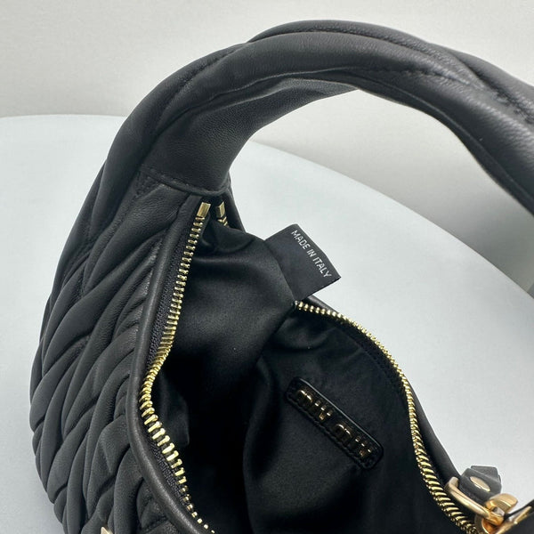 MINI HOBO 20 BAG IN BLACK LAMBSKIN