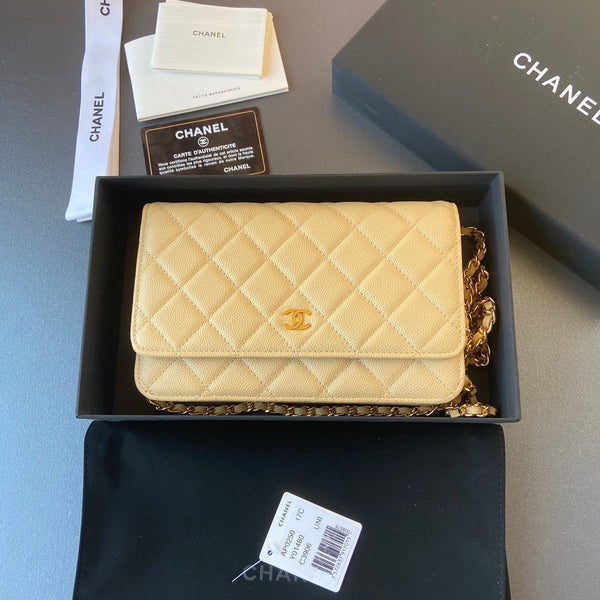 CC Woc 20cm Lime Grained Calfskin Gold Hardware