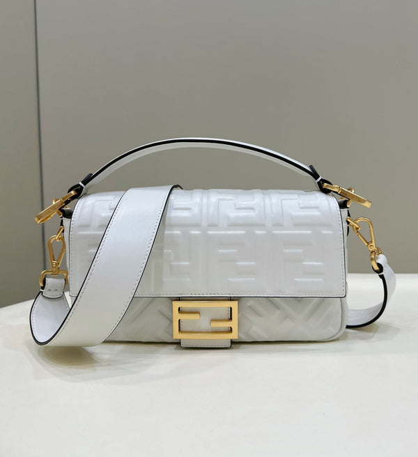 Baguette 27cm White Lambskin Gold Hardware