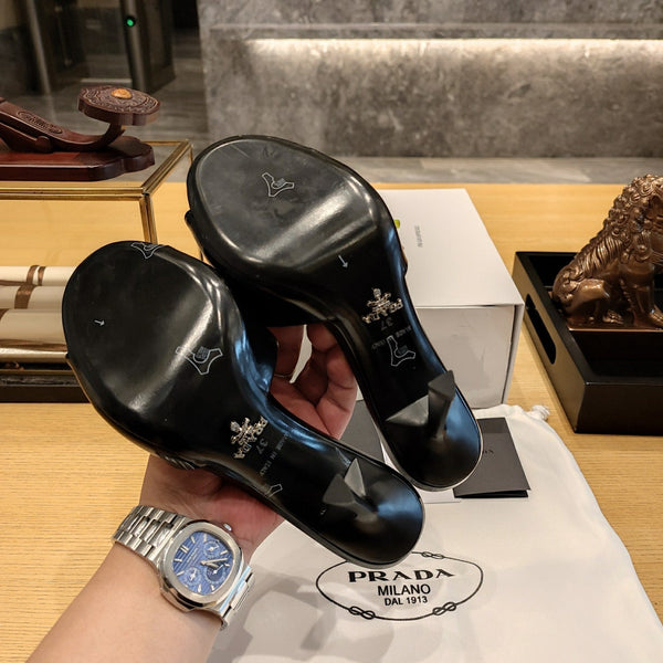 Prada 26S Open-Toe Mules 100mm in Black Patent Calfskin with Logo