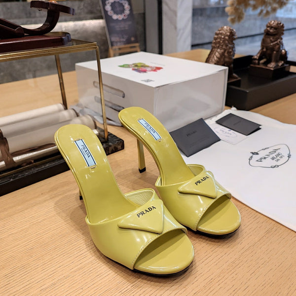 Prada 26S Open-Toe Mules 100mm in Lime Yellow Patent Calfskin with Logo