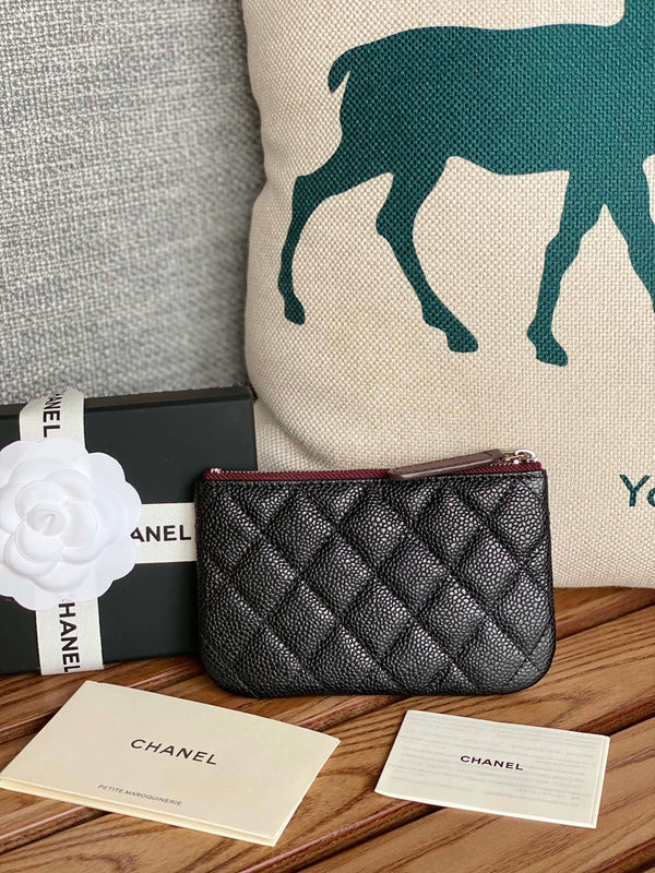 cc zipped wallet 15 black caviar silver hardware