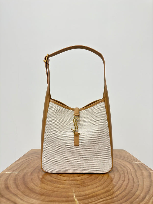 le 5a7 small 23 cream canvas brown calfskin