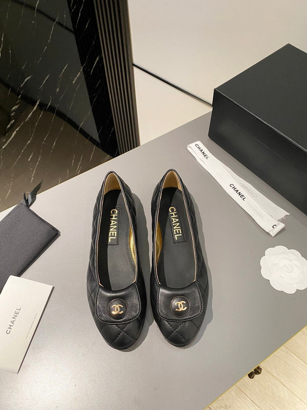 CC 26s Ballet Flat Black Lambskin