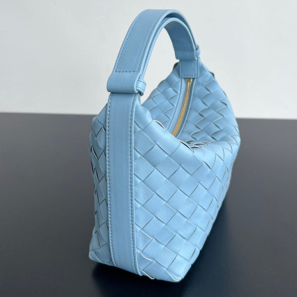 WALLACE 22 BAG TIFFANY BLUE CALFSKIN