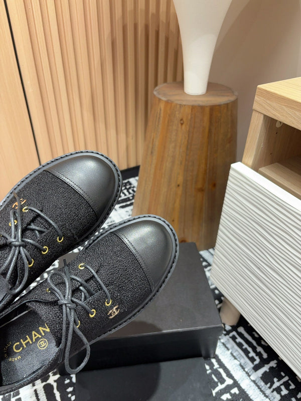 CC OXFORD SHOES IN BLACK TWEED AND CALFSKIN