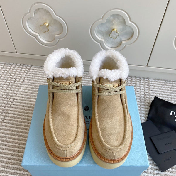 Prada Chukka Boots Light Khahi Suede White Shearing 564161