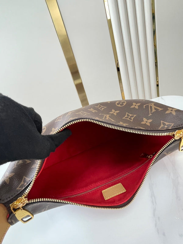 BLLV SLOUCHY PM 33 IN BROWN MONOGRAM CANVAS