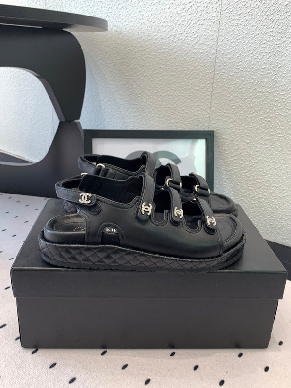 CC Sandals In Black Lambskin 147004