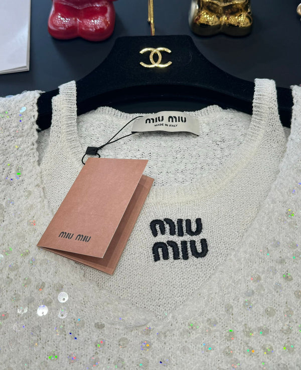 Miu 25 V- Neck Shirt Wool 232747
