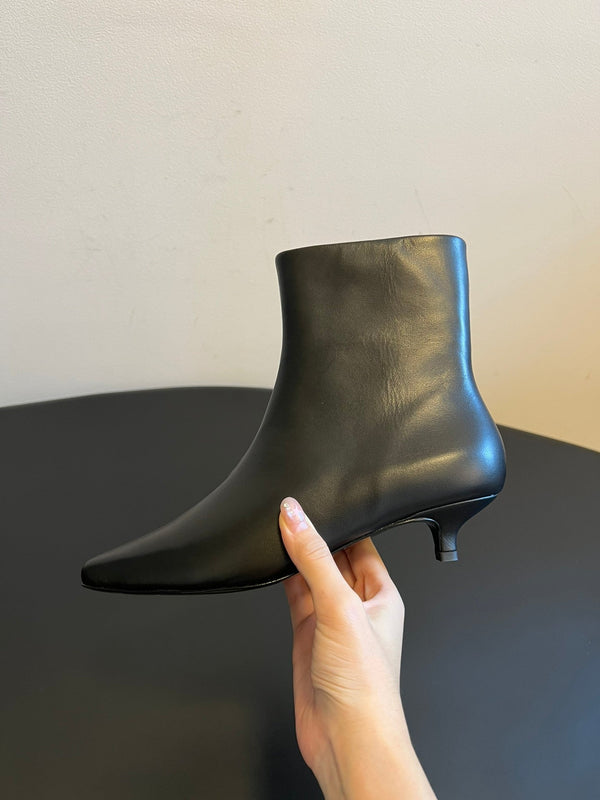 The Row 2025 Heel Leather Ankle Boot Black Calfskin 561612