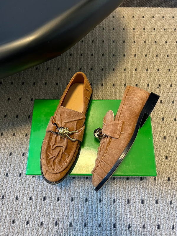 BV Astaire Loafers Knotted Brown Crinkled-Suede Leather 616653