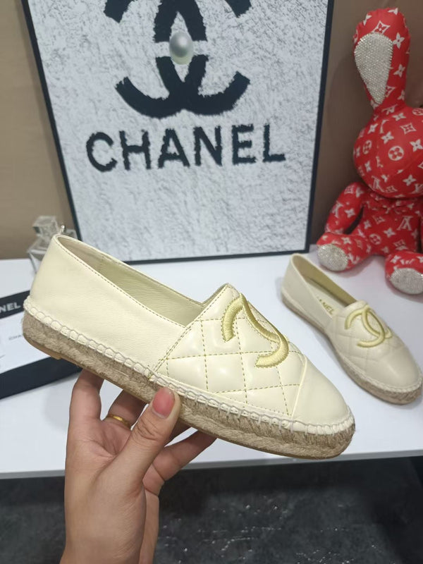 Chanel 26s Espadrille Loafers In Cream Calfskin With Rope Sole