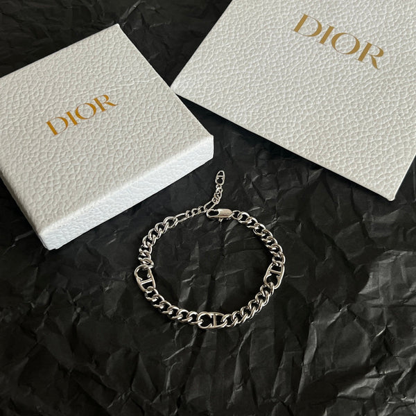 CD 26S Logo Link Chain Bracelet In Silver Metal 633147