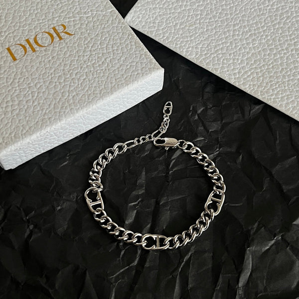 CD 26S Logo Link Chain Bracelet In Silver Metal 633147