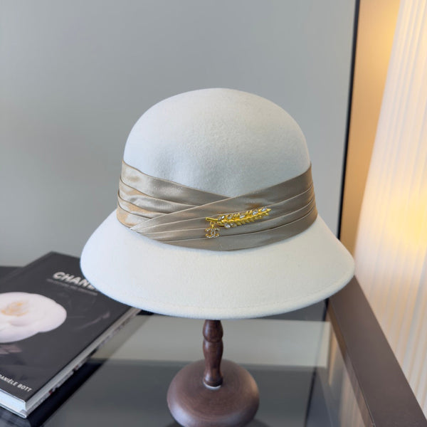 CC Felt Hat With Brooch 477662
