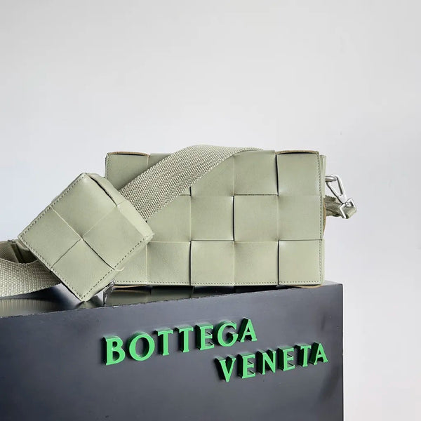BV Two-In-One Cassette Bag 26cm Light Green Leather