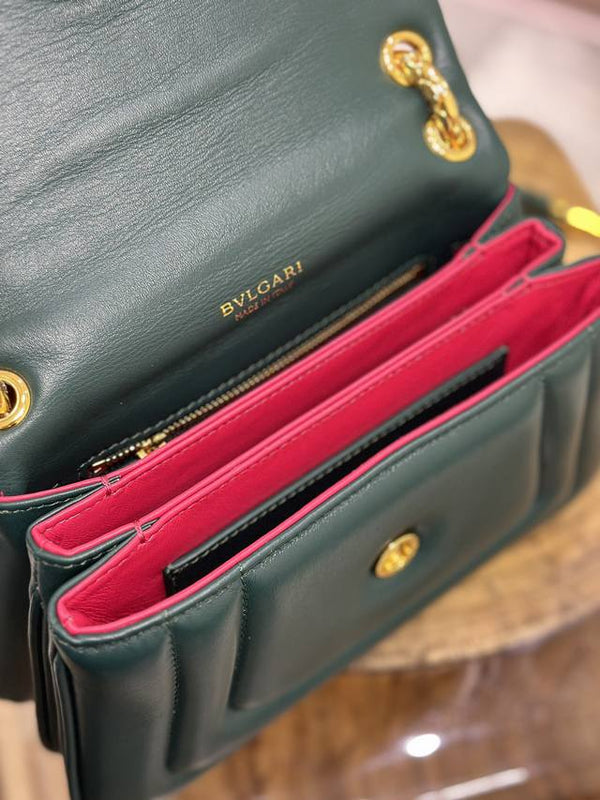 BVL Serpenti Reverse Shoulder Bag 22.5cm Emerald Green Calfskin GHW 188589