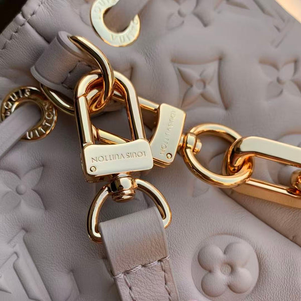 LV Coussin Bucket Bag Beige/Gray Galet Sheepskin