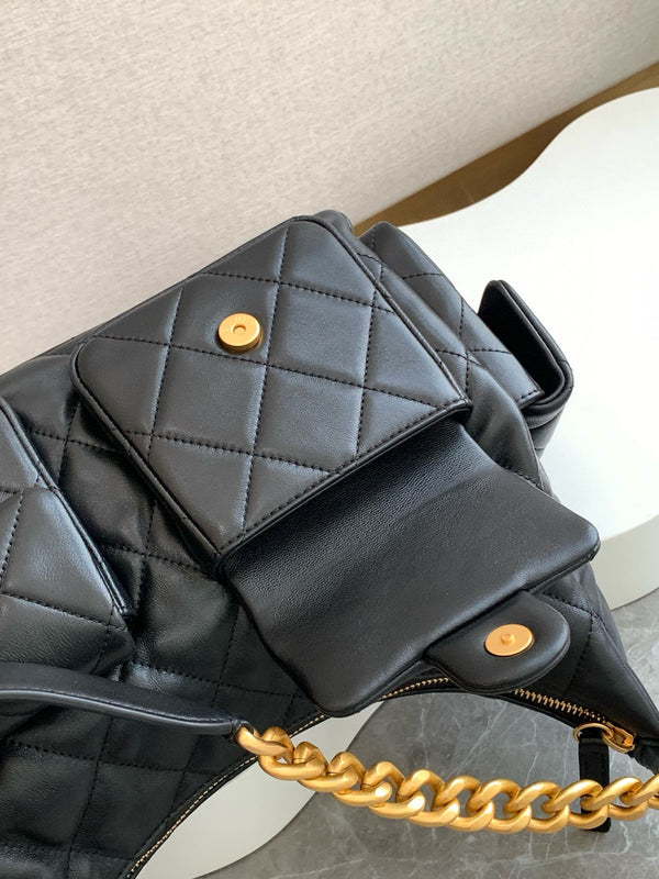 MAXI HOBO BAG 27 IN BLACK LAMBSKIN GOLD HARDWARE