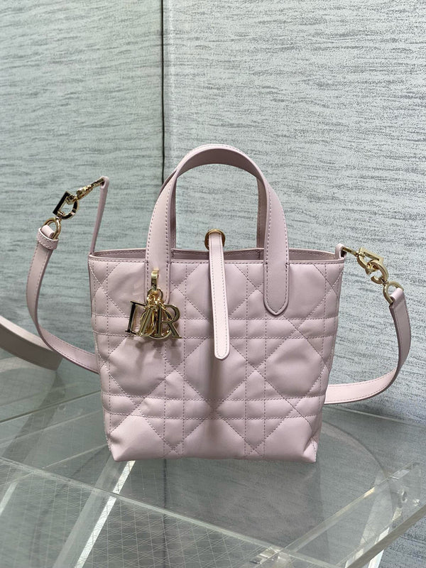 cd toujours light pink calfskin