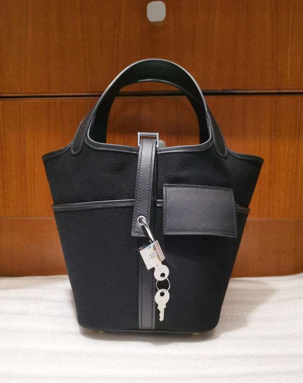HM Picotin Lock 18CM Pocket Handbag Black Swift Canvas