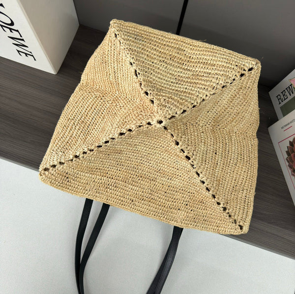 LOE 31 Medium Puzzle Fold Tote Beige in Raffia