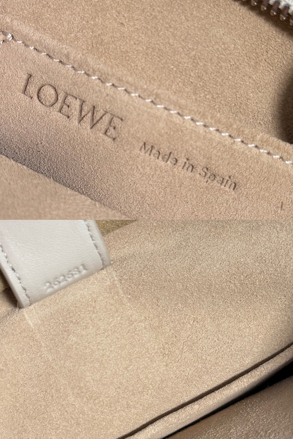 LOEWE Amazona 180 Bag 24.5cm Ivory Soft Calfskin