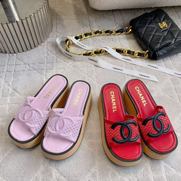 CC Logo Platform Sandals Lambskin 723735