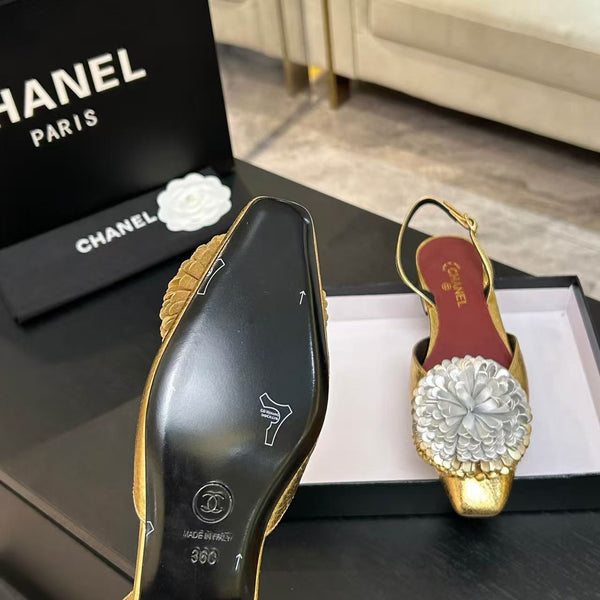 CC 26 Flower-shaped Slingback Pumps Gold Silver Cowhide