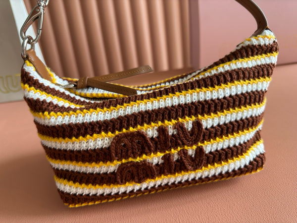 Miu Crochet Pouch Brown White Cream Cotton