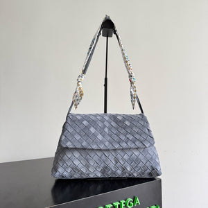 BV Giorno Bag Cloudy Indigo Intrecciato Suede