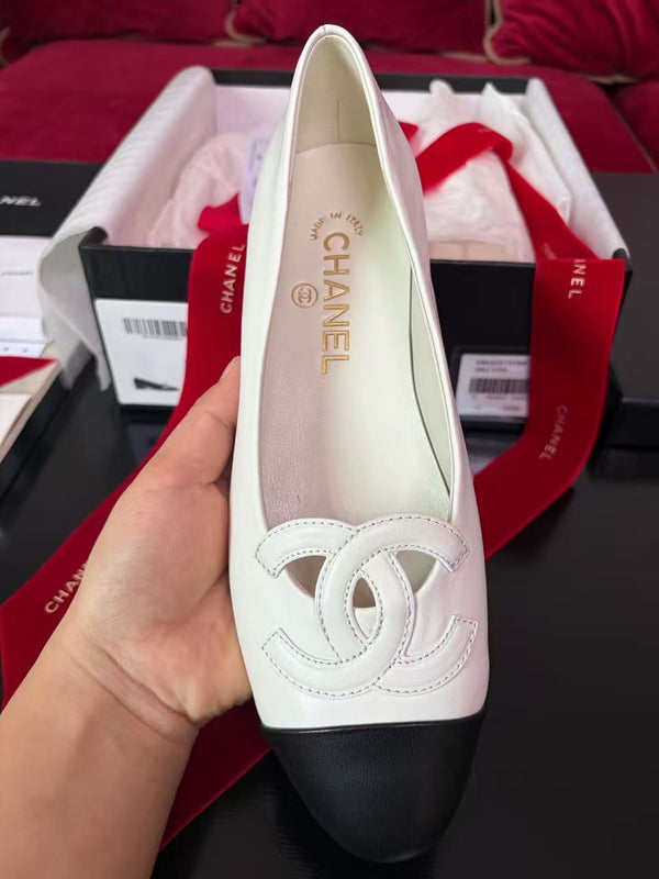 CC Moccasins Logo White Black Leather