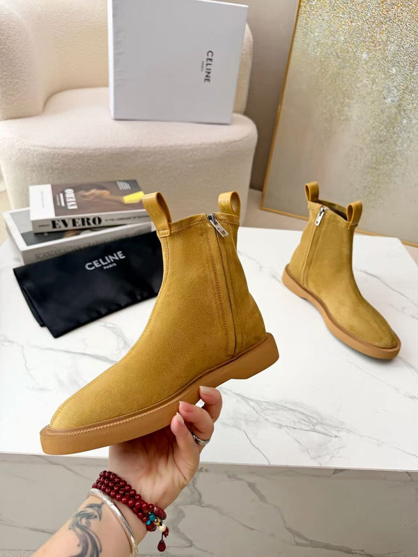 CE Flow Zipped Boots Beige Suede Lambskin