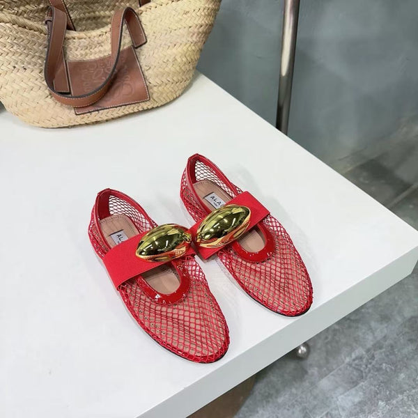 Alaila Ballet Flats Gold Oval Buckle In Burgundy Mesh Fabric 895243