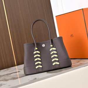 HM Neo Garden 23 Bredies Bag Chevron Brown Togo Calfskin