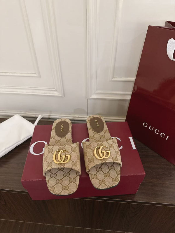 GG Slides Double G in Sand and Brown Canvas
