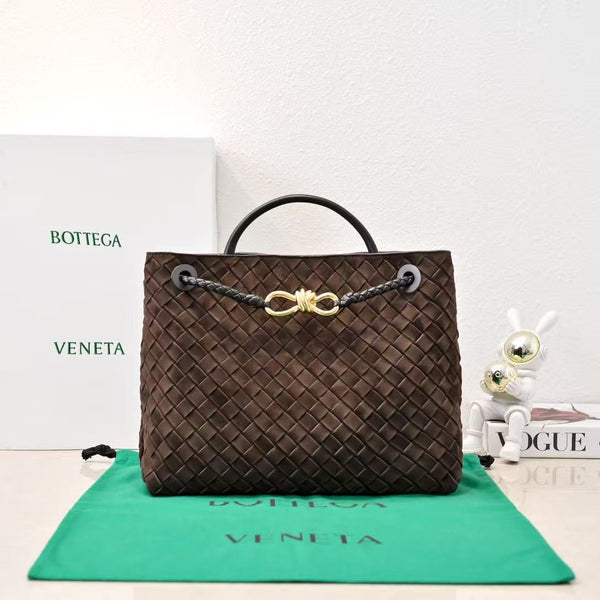 BV medium andiamo 32 dark brown suede