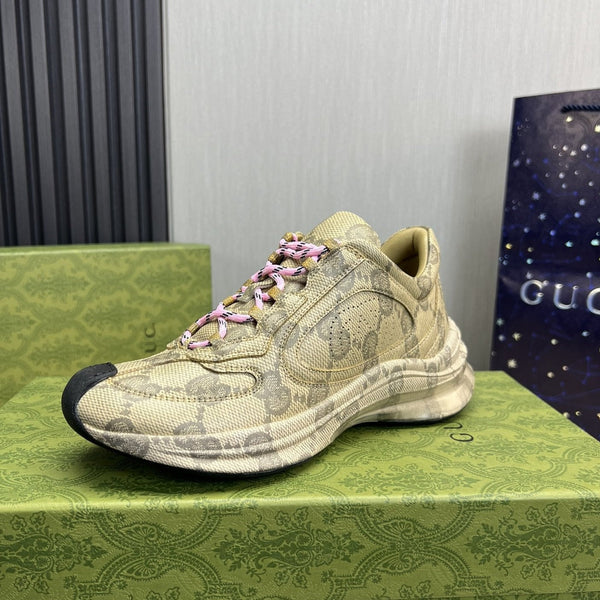 GG RUN LIGHT GREEN LEATHER SNEAKERS