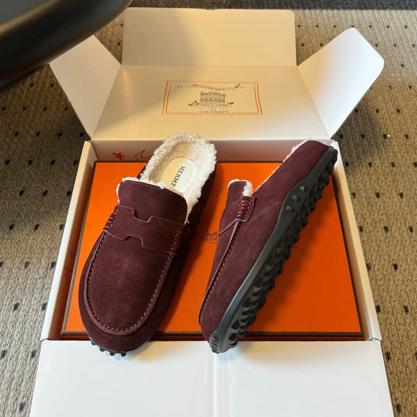 HM 26S Destin Mules Burgundy Suede