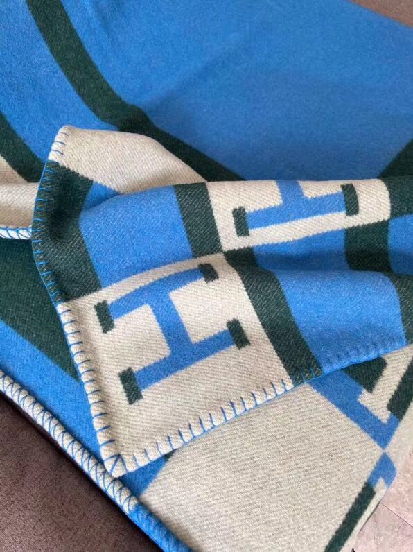 HM Avalon Throw Blanket Emeraude Wool Cashmere