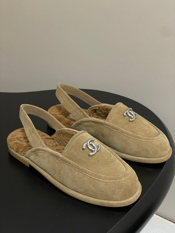 CC 2026 Loafer Suede Lambskin Fur 356382